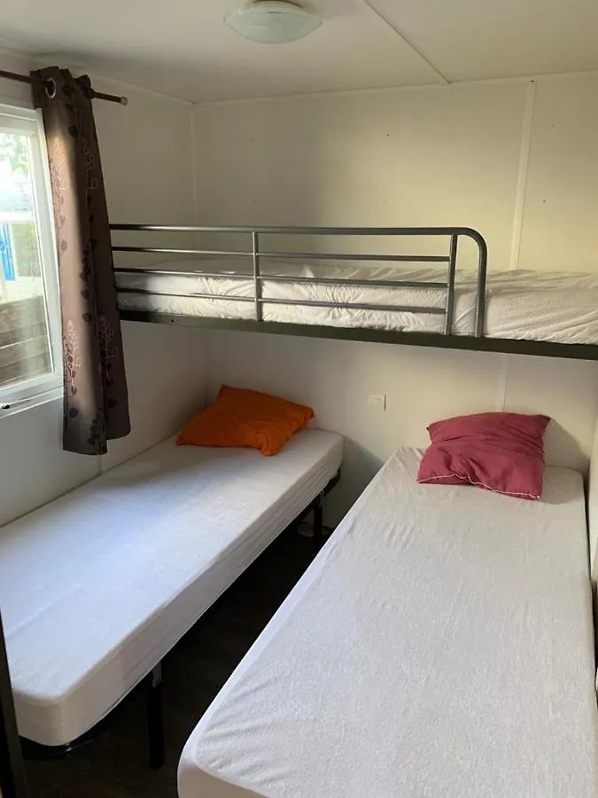 Mobilhome Dans Residence Ruoms Campsite